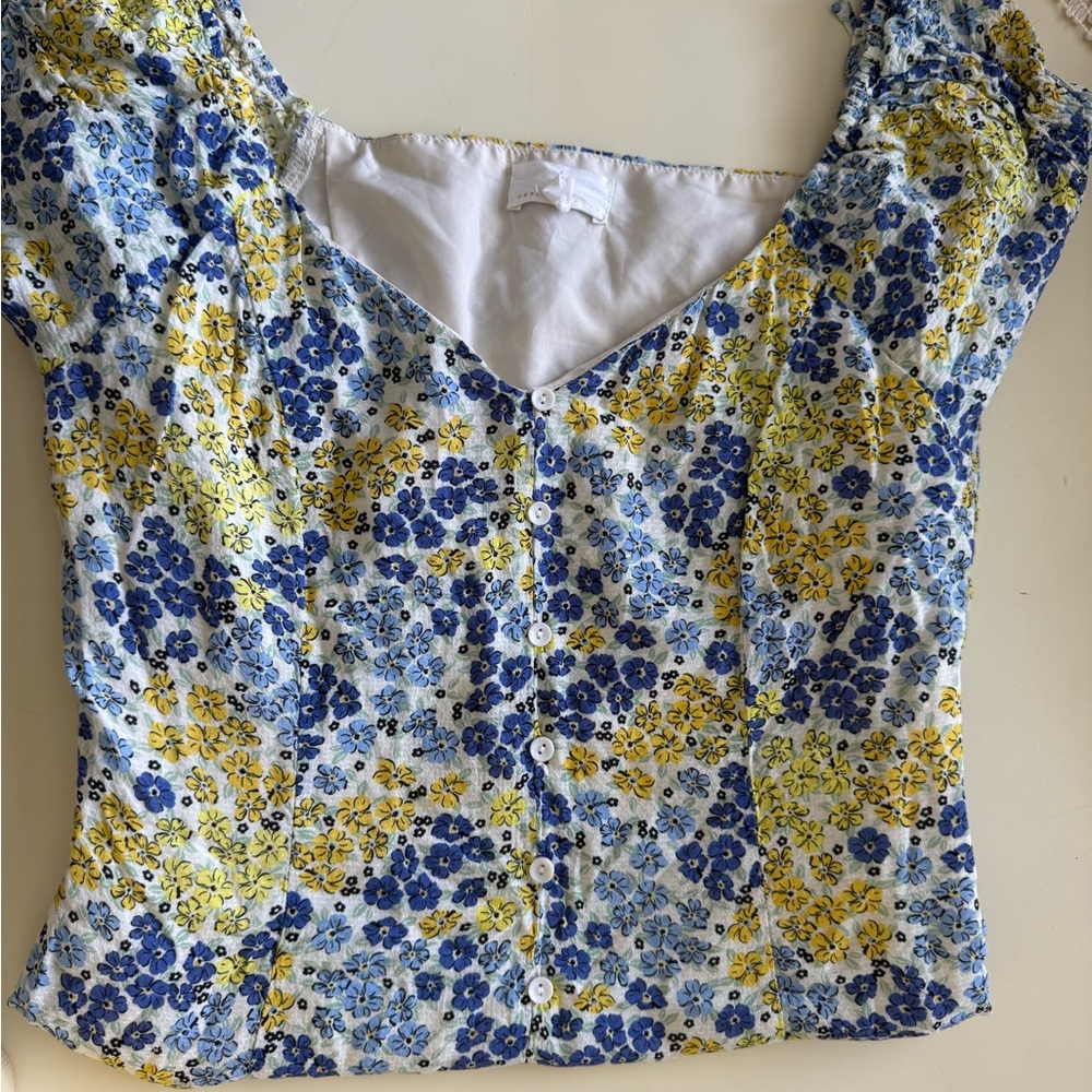 Elegant Floral Button-Up dress